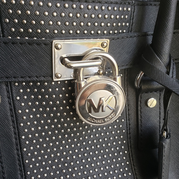 Michael Kors Hamiltom studded black - Picture 7 of 11